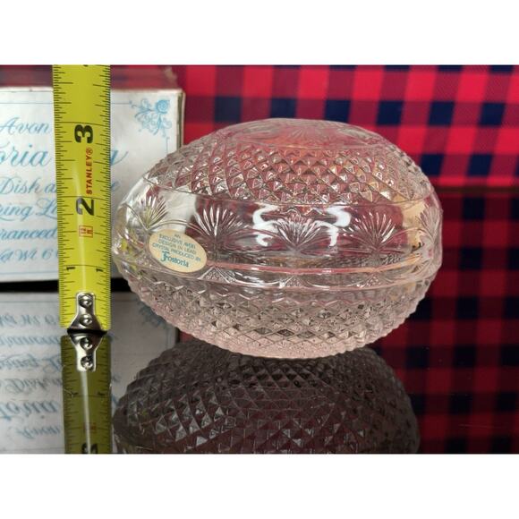 NIB Vintage Avon Fostoria Egg Soap Dish And Soap Spring Lilacs - Picture 7 of 13